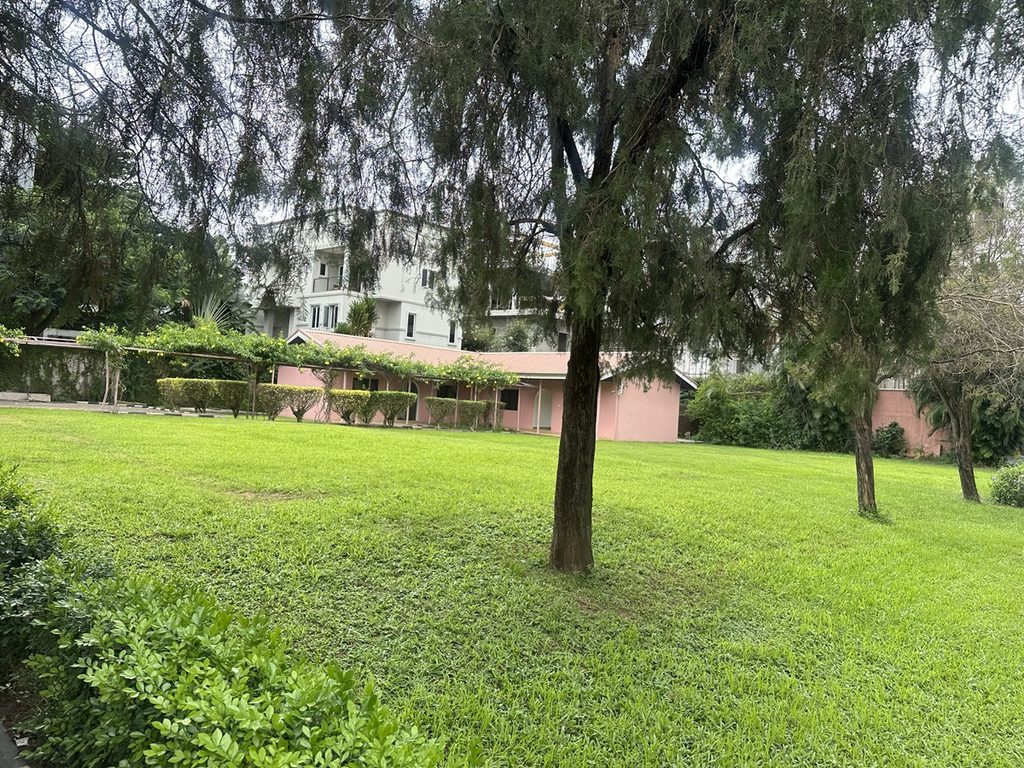 ES-IKY-012 — Ikoyi