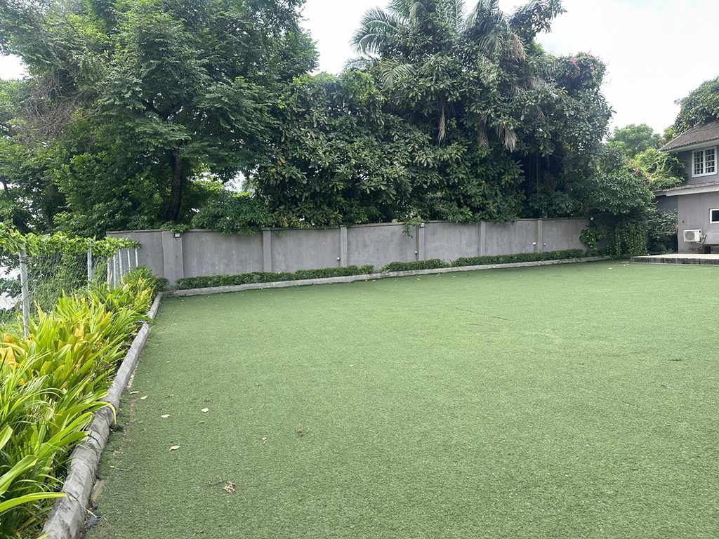 ES-IKY-009 — Ikoyi