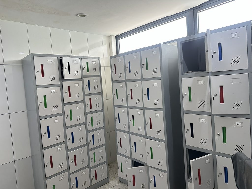 ES-IKY-005 — Ikoyi