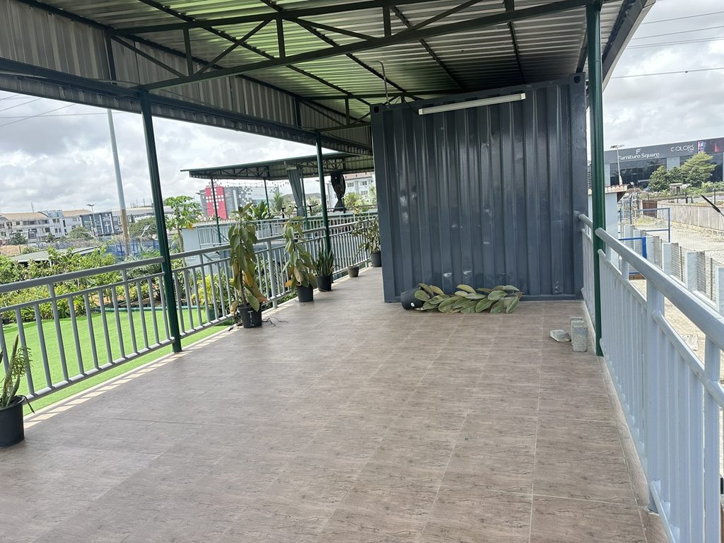 ES-LK-033 — Elf, Lekki