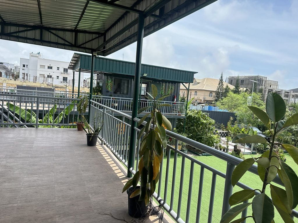 ES-LK-033 — Elf, Lekki
